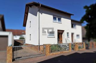 Doppelhaushälfte kaufen in 67065 Mundenheim, Ideal für Familien: Doppelhaushälfte in ruhiger Straße mit sicherem Platz zum Spielen!