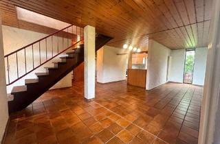 Einfamilienhaus kaufen in Falkenweg 4, 66701 Beckingen, Beckingen / Reimsbach - Großzügiges Einfamilienhaus mit 180 m² Wohnfläche, 125 m² Nutzfläche, Doppelgarage in guter Lage
