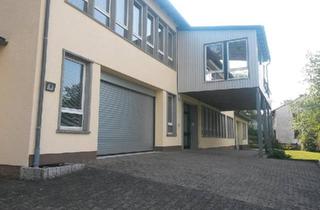 Haus kaufen in 55767 Brücken, Brücken - Alte Schule, Garagen, Lagerfläche, Werkstatt, Billiardtisch