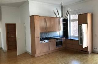 Wohnung kaufen in 41063 Mönchengladbach, Mönchengladbach - Schöne Altbauwohung in sehr gepflegtem Objekt in Eicken