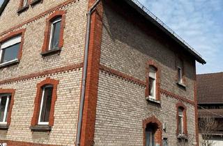 Einfamilienhaus kaufen in 35418 Buseck, Buseck - Charmantes Einfamilienhaus mit Einliegerwohnung i am Schlosspark