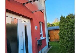 Haus kaufen in 78056 Villingen-Schwenningen, Villingen-Schwenningen - Modernes Reihenendhaus (KFW55) mit Garten, Sauna & Garage in VS