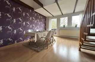 Wohnung kaufen in Am Fuchswald 2a, 23909 Ratzeburg, Geräumige Eigentumswohnung über 2 Wohnebenen - Courtagefrei!