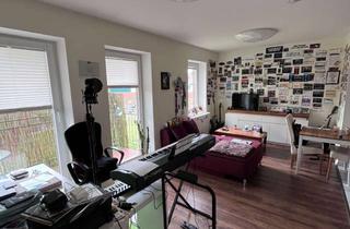 Wohnung mieten in Cuxhavener Straße 449, 21149 Neugraben-Fischbek, Sonnige Single-Wohnung in Hamburg-Neugraben/Fischbek mit Balkon, EBK, Keller und Stellplatz