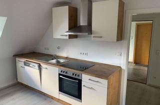 Wohnung mieten in Sodinger Straße 53, 44623 Herne-Mitte, Attraktive, teilmöblierte 3-Zimmer-DG-Wohnung zur Miete in Herne