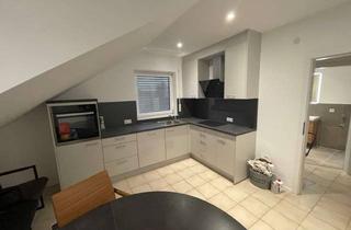 Wohnung mieten in Messeler-Park-Straße 132B, 64291 Wixhausen, Privatvermietung: Helle und großzügige Dachgeschosswohnung Einbauküche, Stellplatz
