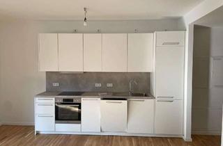Wohnung mieten in Berliner Str. 74c, 13189 Berlin, Stadtwohnung mit Balkon: 2-Zimmer-Apartment in Prenzlauer Berg