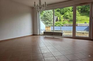 Wohnung mieten in Tiefenbachstraße 31, 65391 Sauerthal, Natur & Ruhe genießen: 4-Raum-Wohnung mit großer Südwestterrasse in Sauerthal