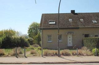 Reihenhaus kaufen in 49090 Osnabrück, Kleines Reihenendhaus mit Erweiterungspotential und tollem Garten mit Baumöglichkeit