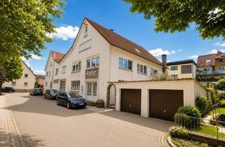 Mehrfamilienhaus kaufen in 74348 Lauffen, Mehrfamilienhaus mit 3 Wohnungen und Gewerbehallen im Zentrum von Lauffen