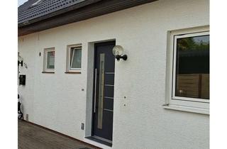 Haus kaufen in Am Rathaus 12a, 27299 Langwedel, Viel Platz in Langwedel: Geräumiges Doppelhaus mit sieben Zimmern