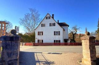 Mehrfamilienhaus kaufen in Esperstraße 17, 91080 Uttenreuth, Historisches Mehrfamilienhaus im Ortskern von Uttenreuth – Sanierungs-AfA möglich