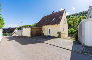 Einfamilienhaus kaufen in 79761 Waldshut-Tiengen, Freistehendes Einfamilienhaus mit schönem Garten in ruhiger und familienfreundlicher Lage