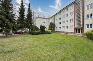 Wohnung kaufen in Wermuthweg, 12353 Buckow, Solide vermietete 3-Zimmer-Wohnung mit großem Balkon in ruhiger Grünlage von Buckow/Gropiusstadt