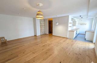 Wohnung mieten in Rudolf-Breitscheid-Straße, 90762 Fürth, Moderne trifft Historie: Sanierte Altbau-Perle mit Ruhe-Oase im Herzen Fürths