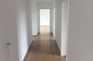 Wohnung mieten in Golfplatz 14, 32676 Lügde, Erstbezug nach Modernisierung: 105 m² Wohnung mit großem Garten und traumhaftem Ausblick