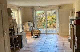 Wohnung mieten in 71093 Weil im Schönbuch, Geschmackvolle und geräumige Wohnung mit zweieinhalb Zimmern, Terrasse, EBK und 2 Bädern