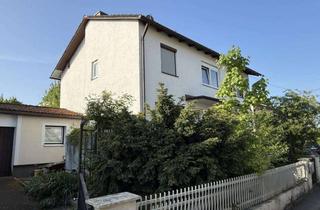 Einfamilienhaus kaufen in 85570 Markt Schwaben, Großes schönes Einfamilienhaus mit schönem Garten und sehr viel Potenzial in Markt Schwaben