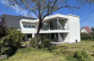 Haus kaufen in 75334 Straubenhardt, Zwei Bauzeiten, ein Wohnkonzept: großzügiges Haus in Ottenhausen
