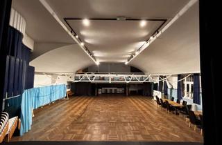 Immobilie mieten in 34134 Niederzwehren, Veranstaltungssaal in Kassel - vielfältige Nutzung z.B. Sport, Theater, Musik, Veranstaltungen