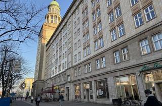 Wohnung kaufen in Karl-Marx-Allee 138, 10243 Berlin, Kapitalanlage oder Eigennutzung in Bestlage Friedrichshain