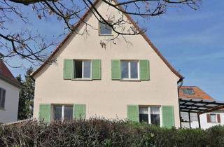 Haus kaufen in Fuchshofstraße 33, 71638 Ludwigsburg, Ludwigsburg - Eigenheim am Fuchshof - mit zweitem Baugrundstück
