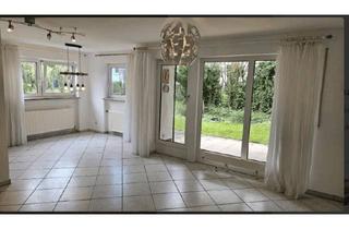 Wohnung kaufen in Bräustraße 24 1, 73527 Schwäbisch Gmünd, Schwäbisch Gmünd - Hier erwartet Sie eine schöne, helle 2 12 Zimmerwohnung mit gr. Terrasse und Grünfläche.