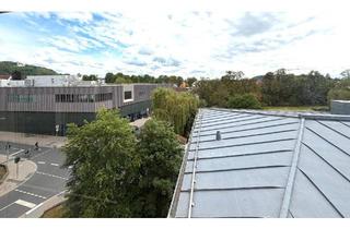 Wohnung kaufen in 92318 Neumarkt, Neumarkt in der Oberpfalz - Vermietete 2-Zi-Wohnung am Schlossweiher & Ganzjahresbad Neumarkt