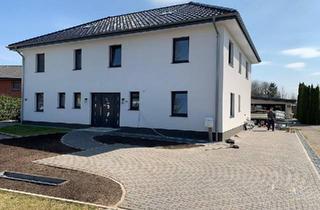 Doppelhaushälfte kaufen in 24576 Bad Bramstedt, Bad Bramstedt - Moderne Doppelhaushälfte in Bad Bramstedt | 220 m² | BJ 2020