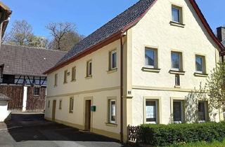 Haus kaufen in 96215 Lichtenfels, Lichtenfels - Ländliches Wohnhaus mit Maschinenhalle und Garten auf 4.700 qm