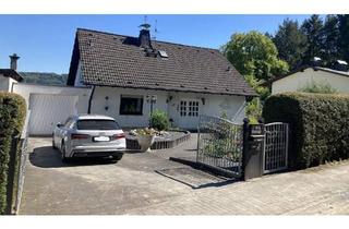 Einfamilienhaus kaufen in 56841 Traben-Trarbach, Traben-Trarbach - Großzügiges Einfamilienhaus mit vielen Nutzungsmöglichkeiten