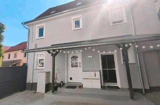 Einfamilienhaus kaufen in 63868 Großwallstadt, Großwallstadt - Charmantes Einfamilienhaus mit großer Scheune und viel Potenzial