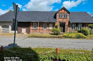 Haus kaufen in 38489 Beetzendorf, Beetzendorf - Fachwerk Haus mit viel Potenzial ideal für Handwerker u. Familen