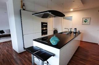 Wohnung kaufen in 79540 Lörrach, Exklusive 116 m² Eigentumswohnung mit 73 m² Garten - modern, hell & hochwertig ausgestattet