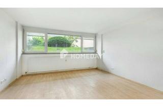 Wohnung kaufen in 76135 Beiertheim-Bulach, Erstbezug nach Sanierung: Helle Zwei-Zimmer-Wohnung mit Gartenmitnutzung
