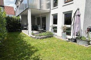 Wohnung kaufen in 73257 Köngen, Traumwohnung in Köngen: Hochwertige 4 Zimmer-Garten-Wohnung mit Terrasse, EBK und Carport!