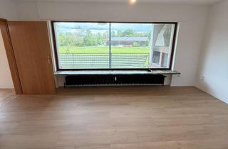 Wohnung mieten in Deuil-La-Barre-Straße 119, 60437 Nieder-Eschbach, Charmante 3 Zimmer- Wohnung mit Ausblick ins Grüne in Frankfurt am Main