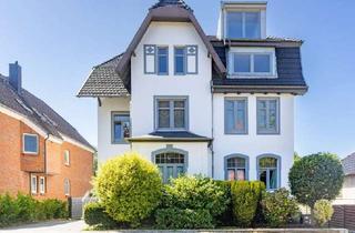 Wohnung mieten in 24837 Schleswig, Wohnen im Grünen: kernsanierte 4,5-Zimmer-Altbauwohnung mit Terrasse und Garten in Toplage