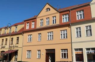 Wohnung mieten in Pferdestraße 39/41, 14913 Jüterbog, sonnige 4-Raum-Wohnung im "Gartenhaus"