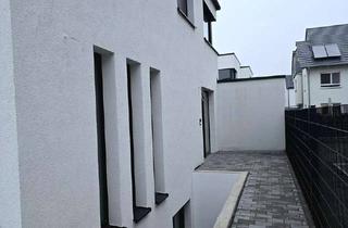 Wohnung mieten in 69207 Sandhausen, 2Zimmer Einbauküche Neubau Stellplatz
