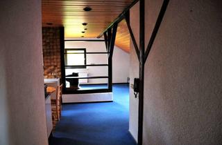 Wohnung mieten in Allmendstraße 1, 69207 Sandhausen, Schöne geräumige Dachgeschoß zwei Zimmer Wohnung, an eine Einzelperson zu vermieten.