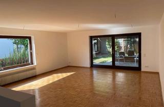 Wohnung mieten in 56133 Fachbach, Vollständig renovierte 3-Zimmer-Wohnung mit Terrasse und kl. Garten in Fachbach