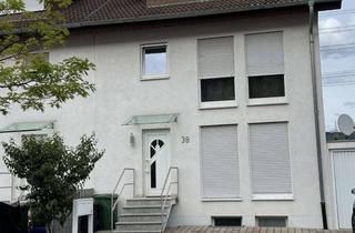 Wohnung mieten in 69181 Leimen, Neugründung einer WG: 140m² 3er-WG in Leimen-St. Ilgen – große möblierte Zimmer ab 500€ kalt