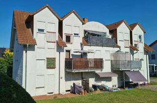Wohnung mieten in 35510 Butzbach, Gepflegte 2-Raum-DG-Wohnung mit Einbauküche, Gästebad, Stellplatz und Kellerraum