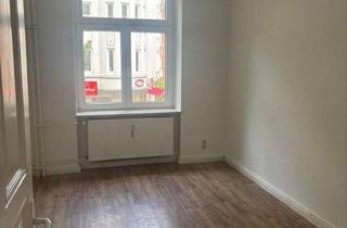 Wohnung mieten in Lutherstraße, 24114 Südfriedhof, 1-Zimmer-Wohnung mit Loggia in begehrter Lage
