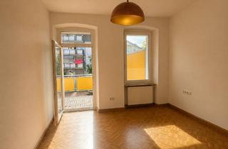 WG-Zimmer mieten in 79102 Wiehre, Helles Zimmer für 1 Person oder Paar in großer 100 m² Wohnung in Freiburg-Wiehre – direkt bei der Tr