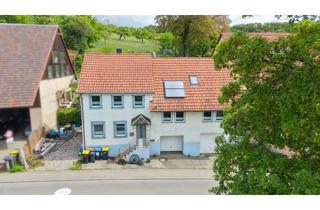 Haus kaufen in 78234 Engen, Charmantes Wohnhaus mit vielseitigen Ausbaureserven, großem Hanggrundstück und drei Garagen