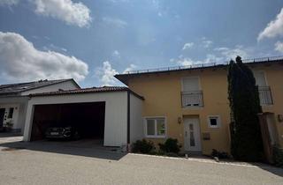 Doppelhaushälfte kaufen in San Vincenzo Bogen 8 A, 84347 Pfarrkirchen, Pfarrkirchen: Exklusive Doppelhaushälfte in ruhiger Wohnlage mit hervorragender Aussicht