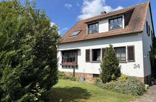 Haus kaufen in Hildegardstrasse 24, 66386 St. Ingbert, Großzügiges Familienhaus mit Wintergarten & Garten | 210 m² | Ein- oder Zweifamilienhaus