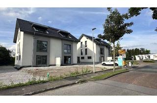 Doppelhaushälfte kaufen in Zum Kurwald, 33189 Schlangen, große Neubau-Doppelhaushälften in Bad Lippspringe / Schlangen kurzfristig bezugsfertig